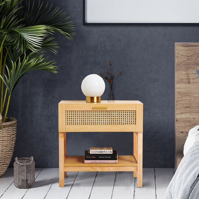 bedside table decor